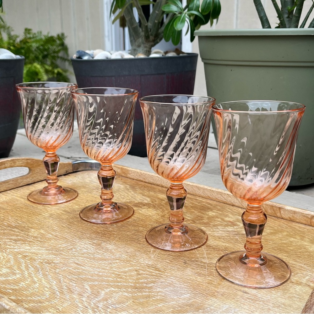 Vintage Set of 4 Arcoroc “Rosaline” Wine Glasses